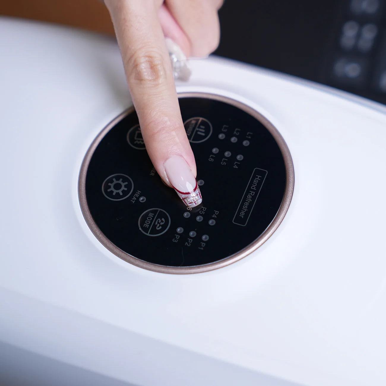 Electric 360° Hand Massager – Air Pressure Relief, Wireless & Portable | Christi's