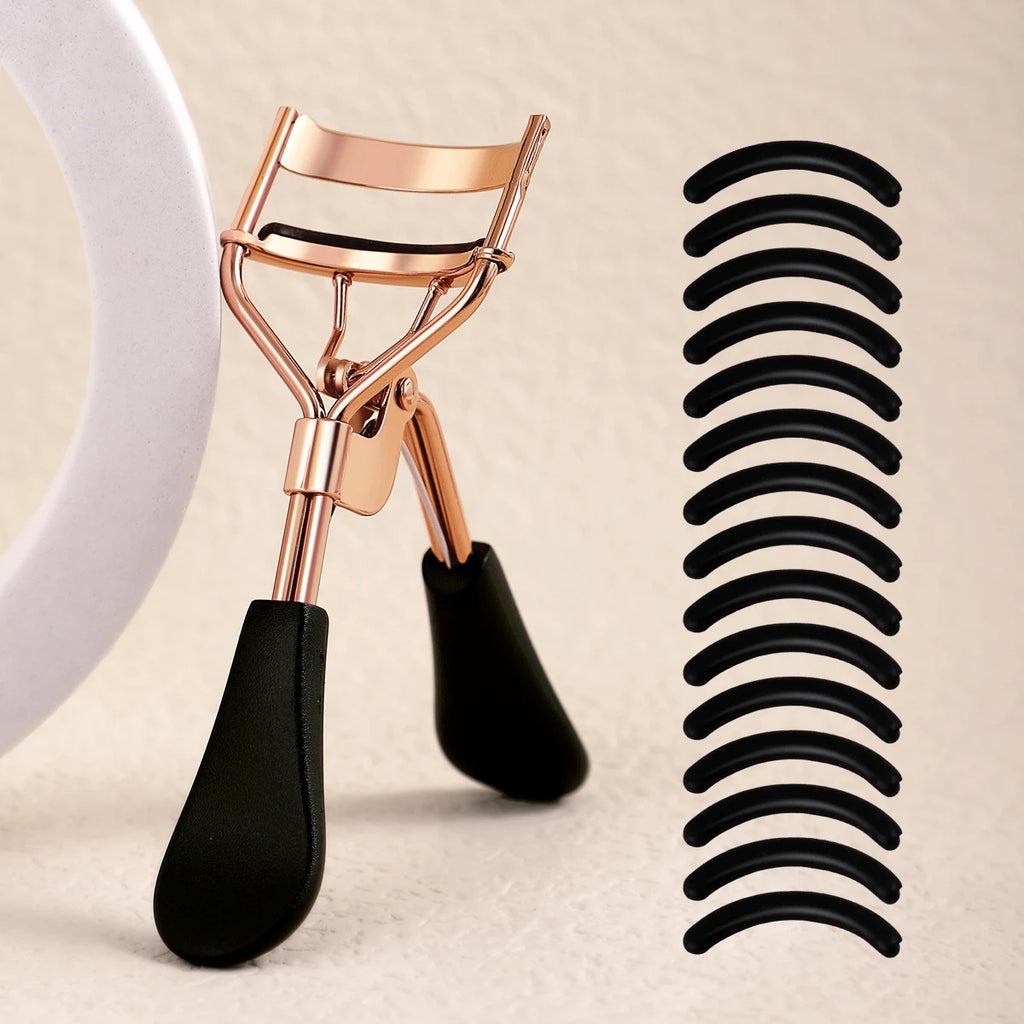 Smooth Handle Stainless Steel Eyelash Curler – Salon-Quality Beauty Tool