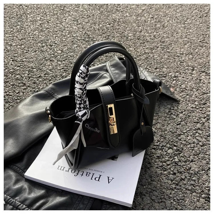 Women's Luxury Designer Handbag – Large Capacity Crossbody Bag 2026